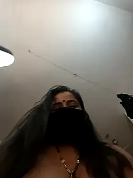 Snapshot of Natasa-4455 chatting on December 2025 08:48:01 PM Natasa-4455 online show from December 2025 08:48:01 PM