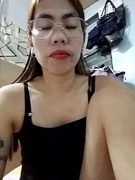 Snapshot of Deliciousgirl14 chatting on October 2025 01:34:02 PM Deliciousgirl14 online show from October 2025 01:34:02 PM