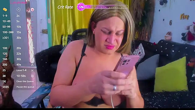 Snapshot of BarbieStyled chatting on January 2025 05:58:01 PM BarbieStyled online show from January 2025 05:58:01 PM