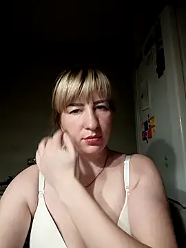 babyjessi online show from October 2025 09:47:01 PM