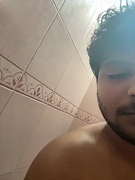 Kira 1413 online show from December 2025 04:06:02 AM