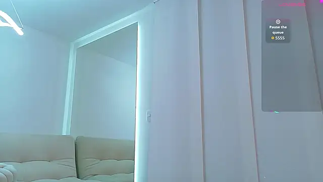 Michelle Ferrerr online show from July 2026 09:50:02 AM