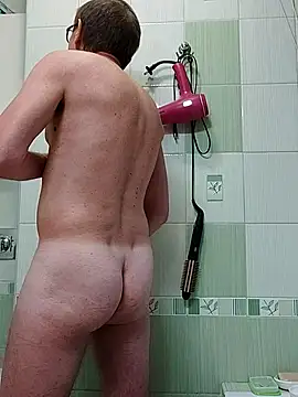 ExhibitPoll online show from September 2025 04:40:01 PM