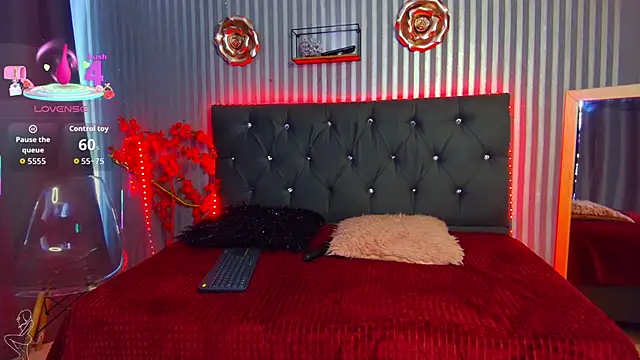 geminis milf online show from December 2025 07:35:01 PM