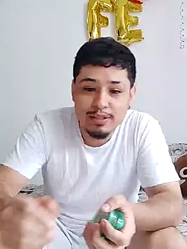 Snapshot of LordValdomero-00 chatting on November 2025 03:11:01 PM LordValdomero-00 online show from November 2025 03:11:01 PM