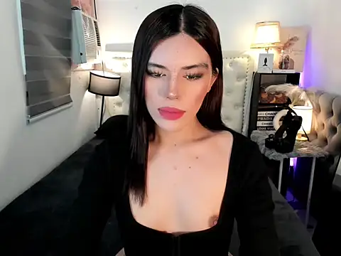 naughtyandreaxx online show from January 2026 07:17:02 PM