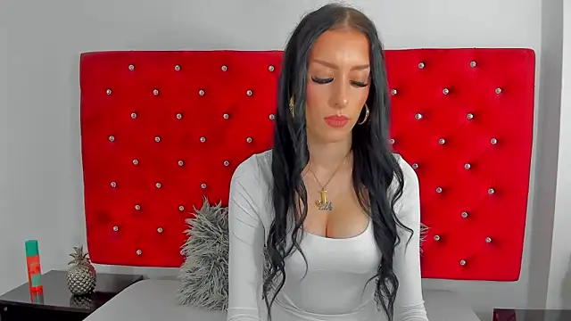 Snapshot of PleasureJasmine chatting on November 2025 09:53:01 AM PleasureJasmine online show from November 2025 09:53:01 AM