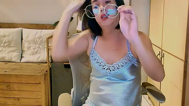 moriliciousxxx online show from February 2026 10:29:01 PM