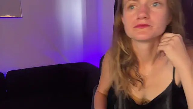 andyzuzka online show from April 2026 03:15:02 PM