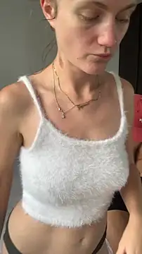 andyzuzka online show from December 2025 02:43:02 PM