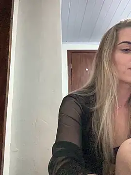 Snapshot of SweetGraciosa chatting on November 2025 02:26:01 AM SweetGraciosa online show from November 2025 02:26:01 AM