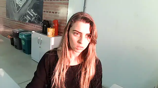 Snapshot of SweetGraciosa chatting on September 2025 08:27:01 PM SweetGraciosa online show from September 2025 08:27:01 PM