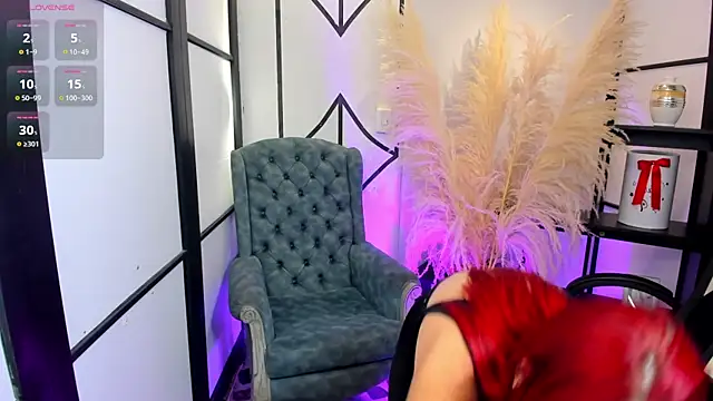 NahomiRichards  online show from February 2026 04:23:01 AM