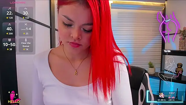 NahomiRichards  online show from December 2025 05:01:02 AM