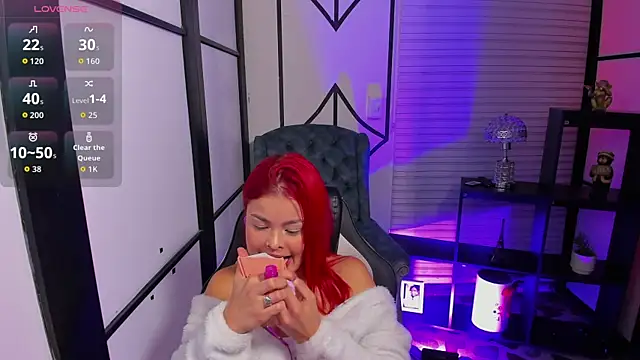 NahomiRichards  online show from November 2025 04:39:01 AM