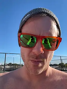 lukas 24 online show from October 2025 09:16:01 PM