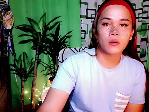 urdreamgirljacky online show from October 2025 05:12:02 PM