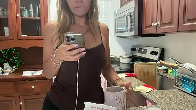 prettyykitty22 online show from May 2026 01:03:01 PM