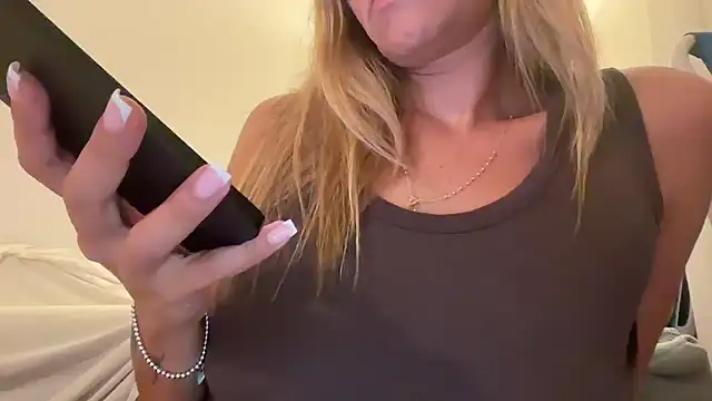prettyykitty22 online show from July 2026 03:08:01 AM