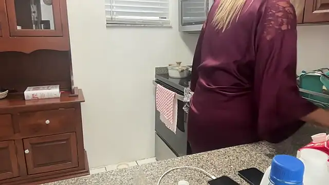 prettyykitty22 online show from February 2026 04:05:01 PM