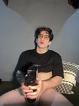 AteneoJr online show from March 2026 02:04:02 AM