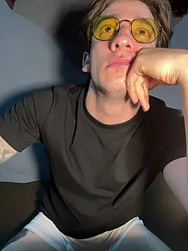 AteneoJr online show from April 2026 01:12:02 AM