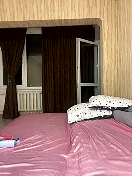 Di Olivia online show from November 2025 04:55:02 PM