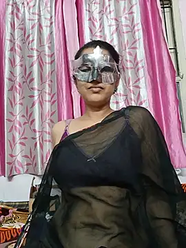 Snapshot of thanusi_2 chatting on June 2026 05:54:01 PM thanusi 2 online show from June 2026 05:54:01 PM
