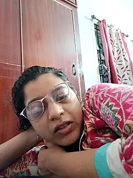 Snapshot of thanusi_2 chatting on September 2025 12:15:02 AM thanusi 2 online show from September 2025 12:15:02 AM