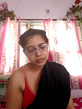 Snapshot of thanusi_2 chatting on October 2025 06:47:02 AM thanusi 2 online show from October 2025 06:47:02 AM