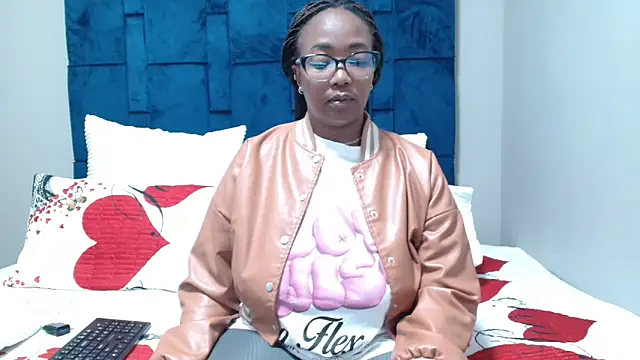 BigBootySimbax online show from May 2026 05:33:01 PM