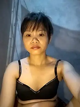 LinhNa999 online show from September 2025 04:52:02 AM