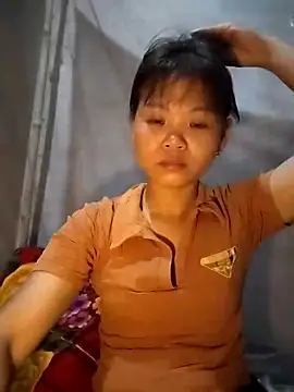 LinhNa999 online show from September 2025 03:23:02 PM