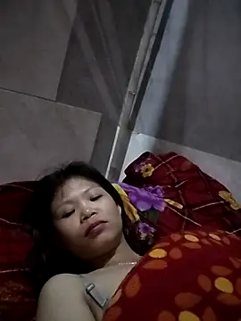 LinhNa999 online show from November 2025 01:23:02 PM