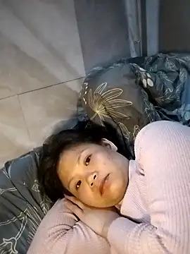 LinhNa999 online show from March 2026 12:33:02 PM