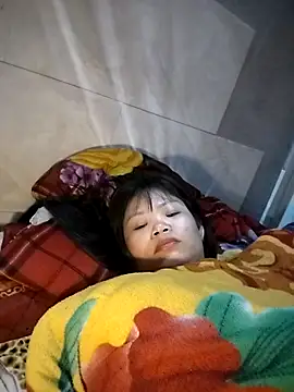 LinhNa999 online show from January 2026 12:44:02 PM