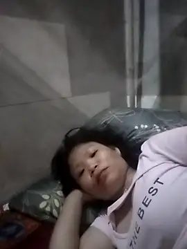 LinhNa999 online show from March 2026 01:19:02 PM