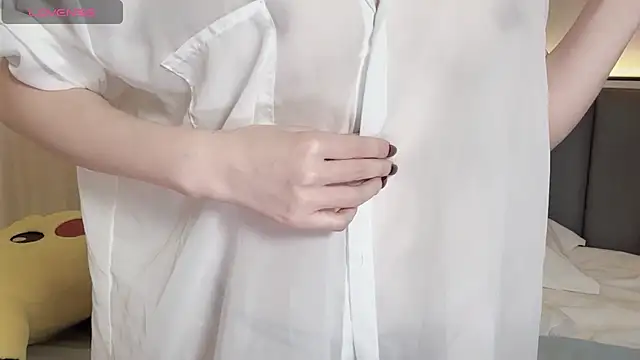 Snapshot of wuyueaini chatting on November 2025 05:21:01 AM wuyueaini online show from November 2025 05:21:01 AM