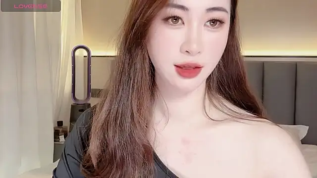 wuyueaini online show from May 2026 06:40:01 AM