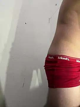 boy paradise online show from February 2026 11:01:01 PM