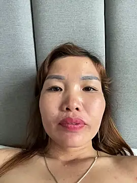 Snapshot of Sunny_lotus chatting on July 2026 05:48:02 AM Sunny lotus online show from July 2026 05:48:02 AM