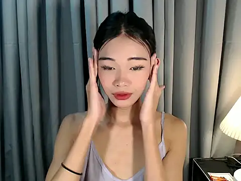 holyakiesha online show from February 2026 04:58:01 AM