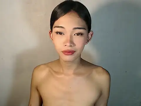 holyakiesha online show from February 2026 02:02:01 PM