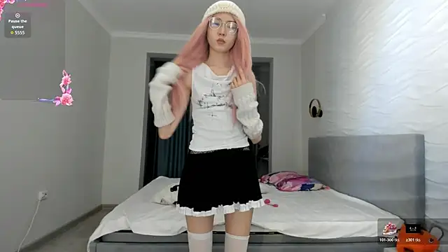 kawai mai online show from December 2025 01:15:01 PM