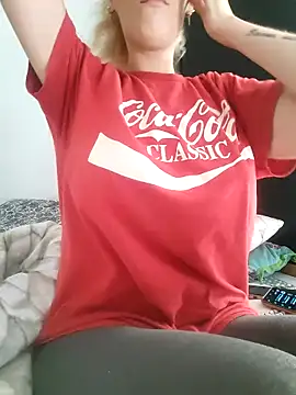 Snapshot of Mila_Luciphya chatting on September 2025 08:15:01 AM Mila Luciphya online show from September 2025 08:15:01 AM