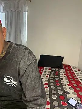 golden girl house online show from February 2026 09:26:01 PM