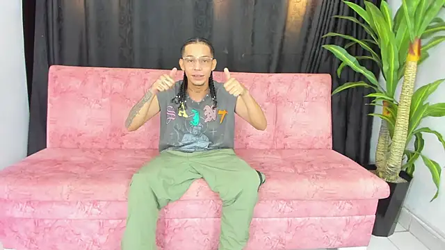 golden girl house online show from February 2026 06:51:02 PM