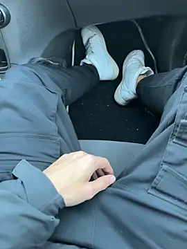 Manu97k online show from November 2025 06:29:02 AM