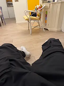 Manu97k online show from November 2025 09:41:01 PM