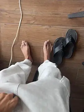 Manu97k online show from November 2025 08:40:01 AM